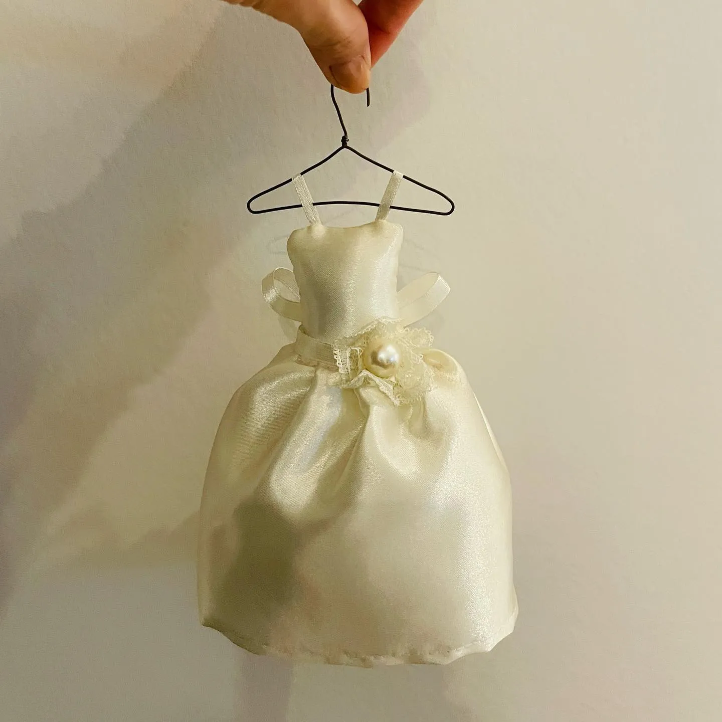 instagram.com/yejinhand