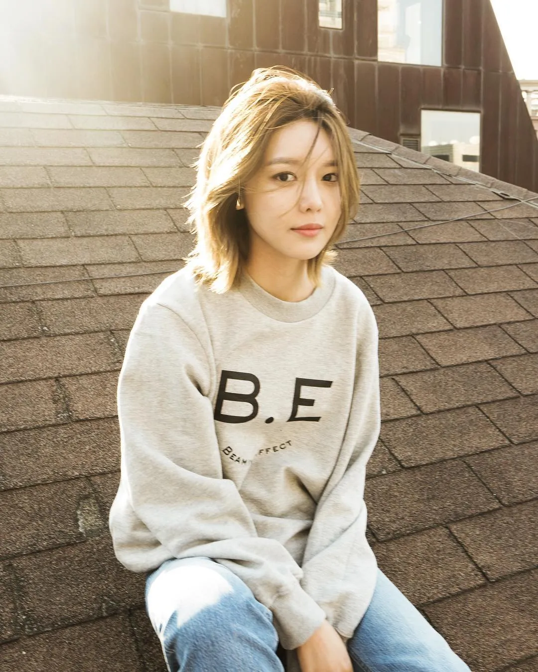 Sooyoung dikabarkan sedang dalam diskusi dengan agensi Daniel Henney. © Instagram/hotsootuff