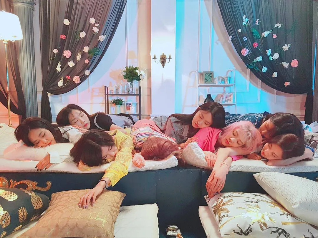 Pesan-pesan member Girls Generation membuat penggemar merasa sedih. © Instagram/seojuhyun_s