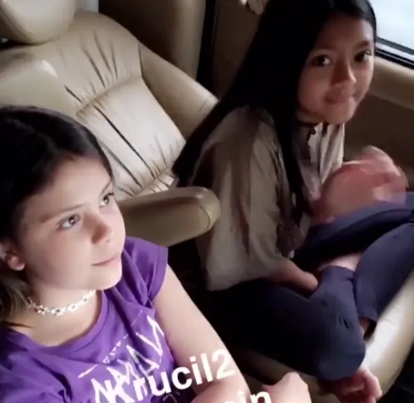 Allea ikut Sophia syuting ©instagram/sophia_latjuba88