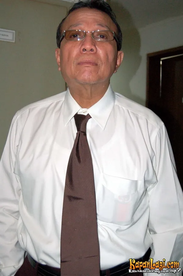 Aktor Soultan Saladin mengakui dirinya yang membawa Gatot Brajamusti ke PARFI. ©KapanLagi.com
