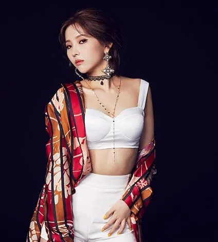 Soyeon © CUBE Entertainment