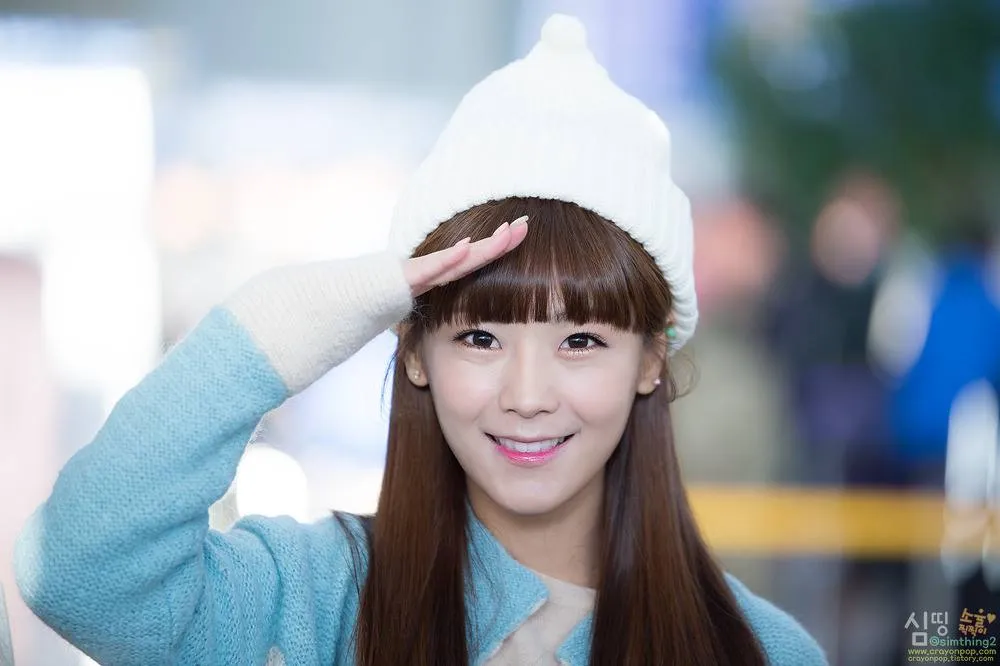 Soyul resmi keluar dari Crayon Pop. İkoreaboo.com