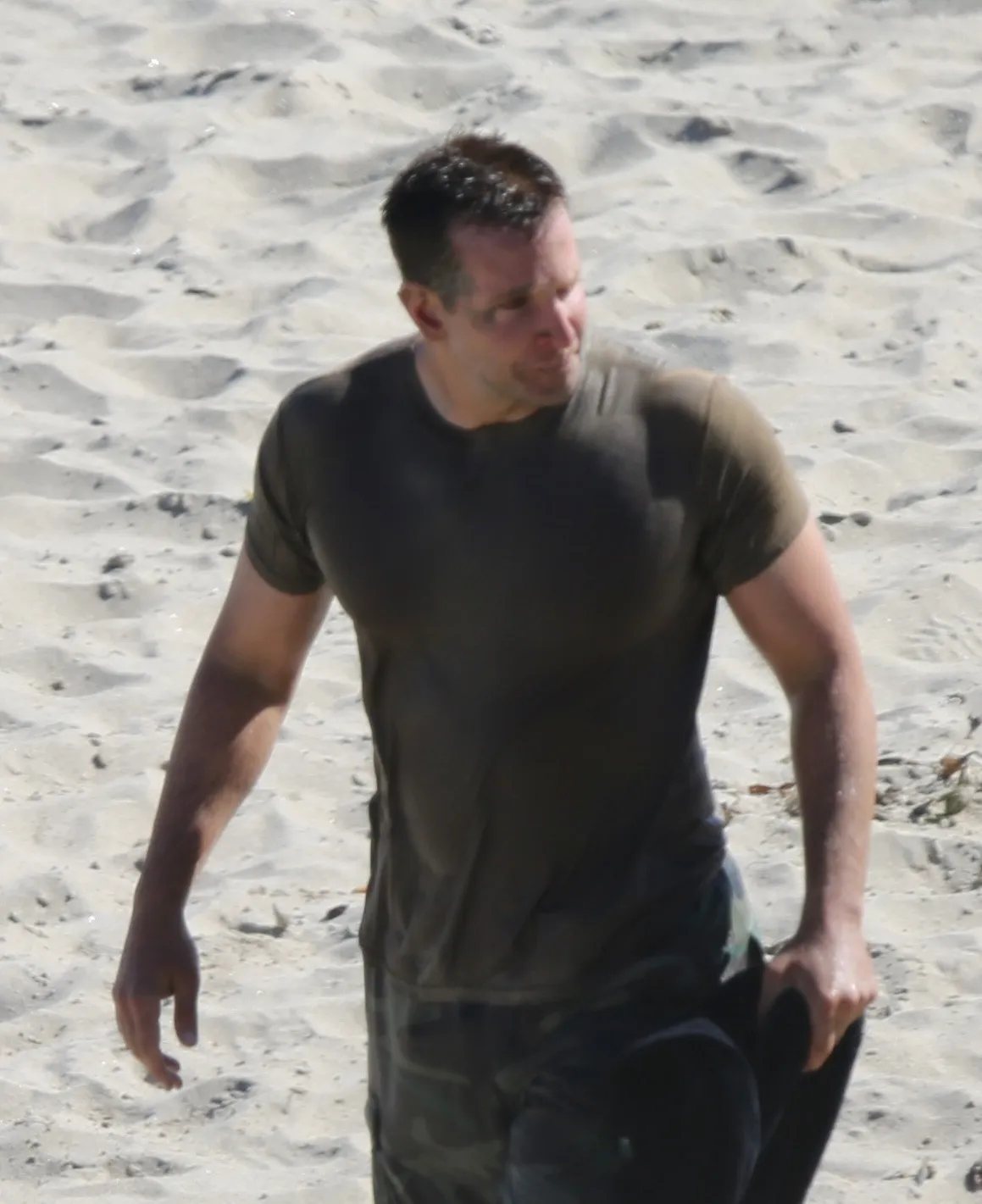 Bradley Cooper berperan sebagai Chris Kyle yang mematikan. ©Splash