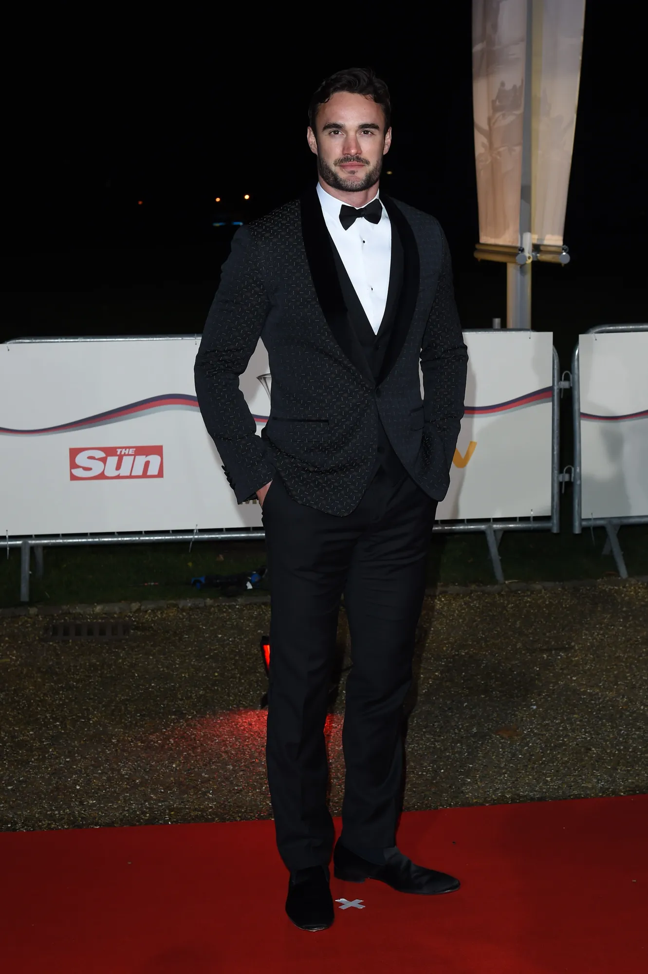Aktor ganteng Tom Evans pernah mencoba audisi untuk jadi Mr Grey. ©Splash
