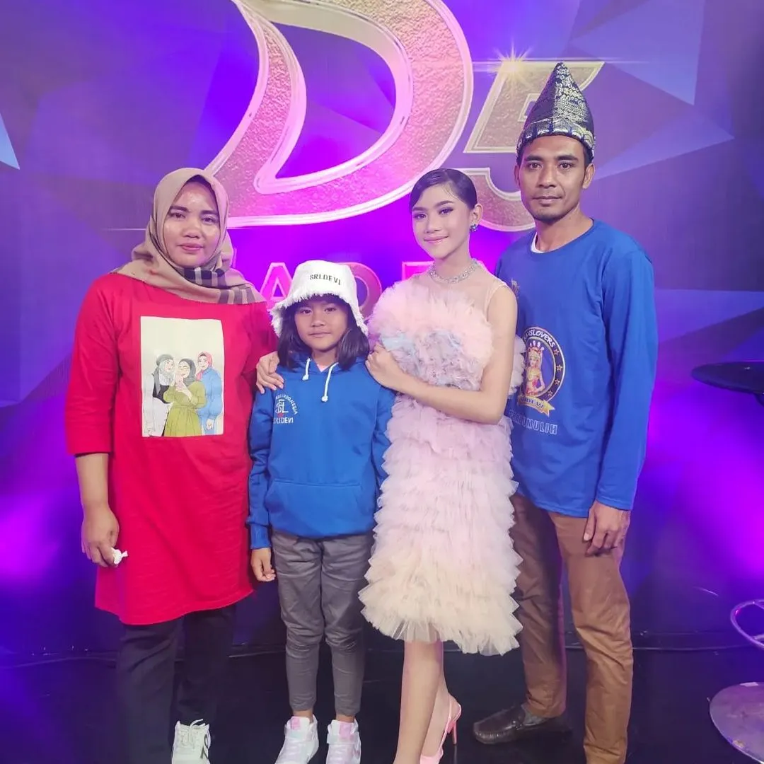 instagram.com/da5_sridevi03