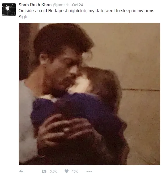 Shahrukh Khan kencan dengan AbRam di Hungaria ©twitter/iamsrk