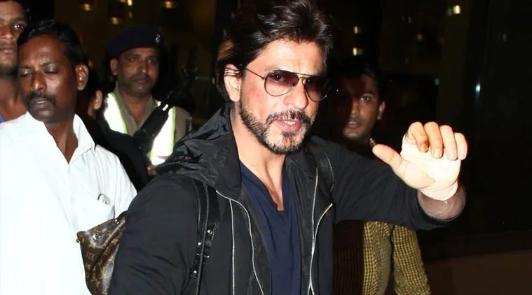 SRK punya resolusi baru di usia 50 tahun, 3 film dalam setahun! © Indianexpress.com