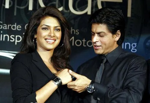 Priyanka sukses di AS, SRK hanya beri sedikit komentar © Pink Villa.com