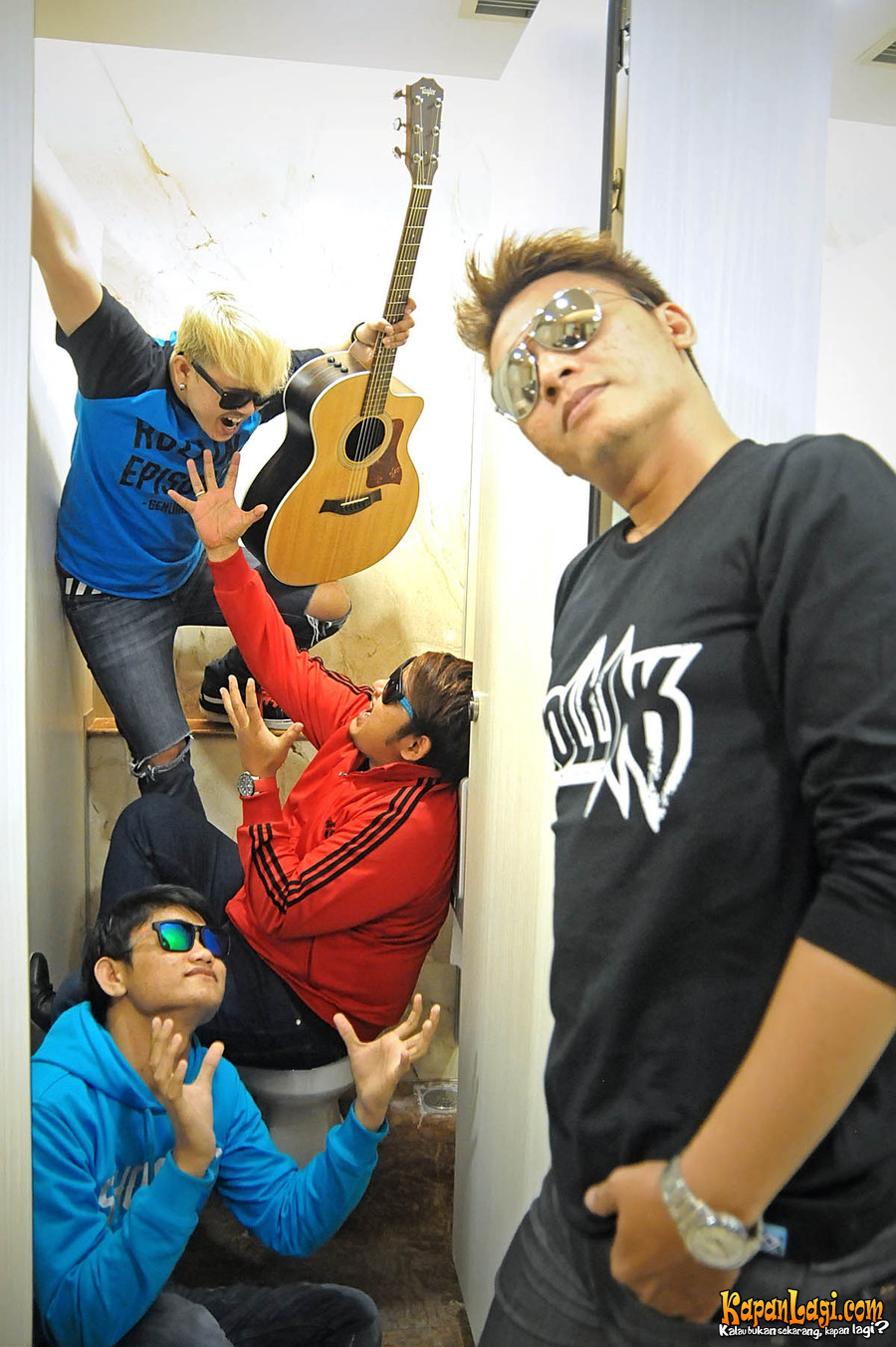 ST12 Nyanyi Choir di Lagu Baru/Foto: KapanLagi.com®/Bambang