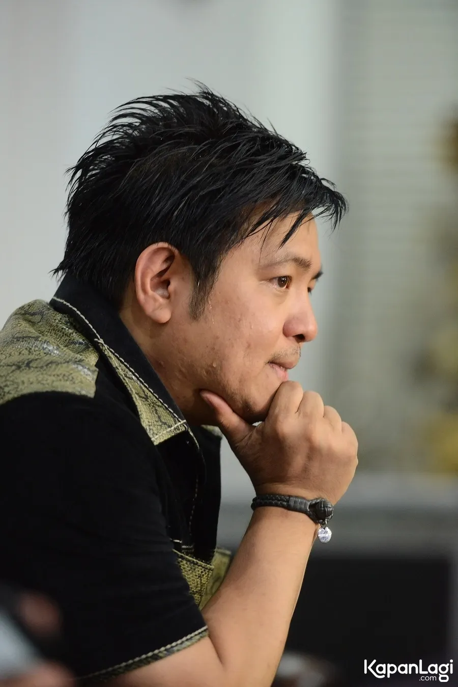 Komunikasi antara Steven Rumangkang dan sang istri terputus saat ini. ©KapanLagi.com/Bambang E Ros