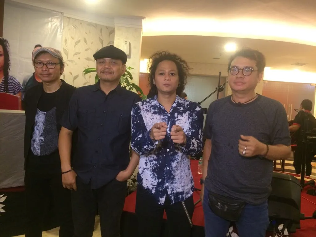 Stinky dan Yoda jadikan momen ini untuk perkenalkan single terbaru mereka, 'Kepastian Dirimu' © KapanLagi.com/Fikri Alfi Rosiyadi