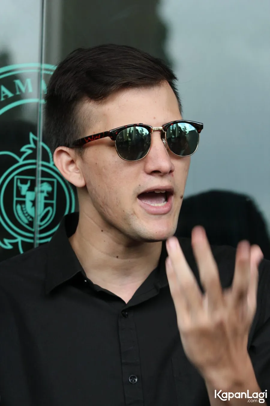 Stuar Collin beri pesan untuk Risty Tagor © KapanLagi.com®/Agus Apriyanto