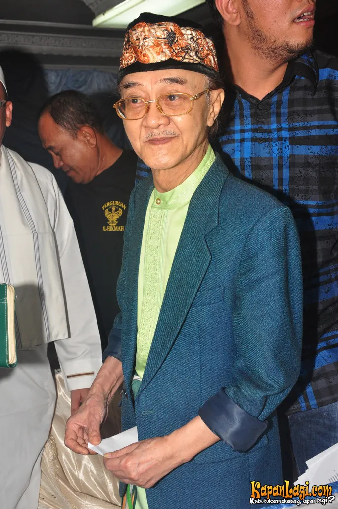 Eyang Subur 'melepas' beberapa istrinya, termasuk Ani