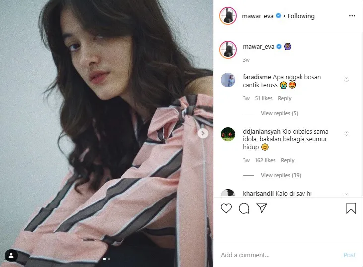 Instagram.com / mawar_eva