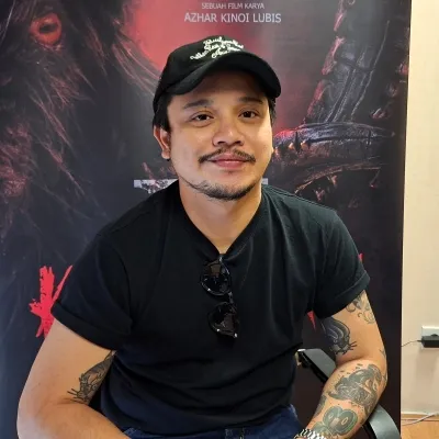 Sukses di Film Pertama, Derby Romero Tak Anggap 'DI AMBANG KEMATIAN 2' sebagai Beban