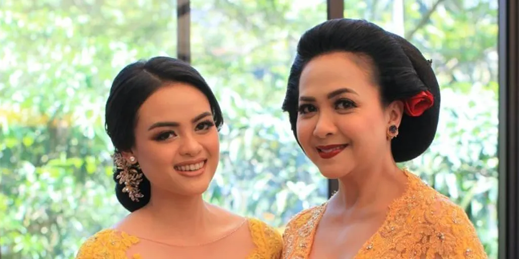 Sundari Soekotjo - Bandar Jakarta