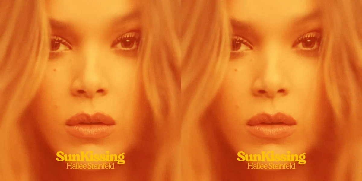 Hailee Steinfeld - SunKissing
