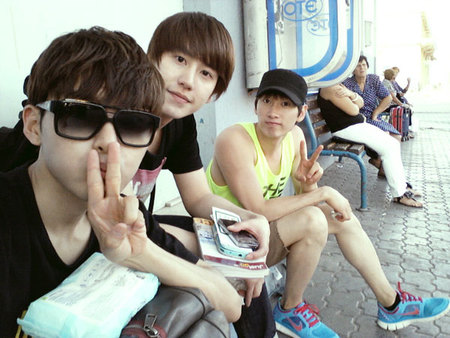 Super Junior 10 Foto Momen Terbaik Artis Korea 2012 Liburan Terindah Kapanlagi Com