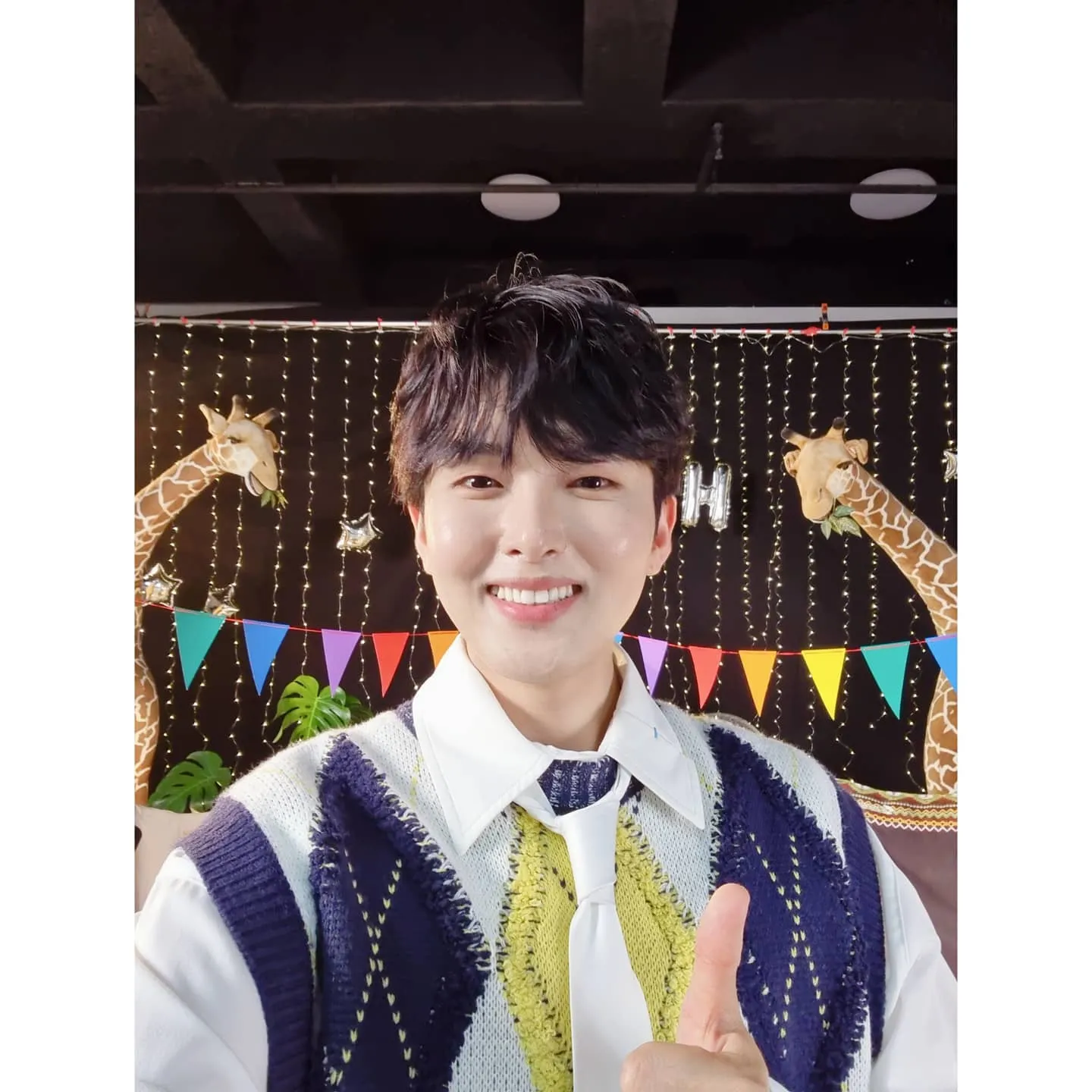 Ryeowook Super Junior (Tiara Andini - Terlanjur Mencinta)
