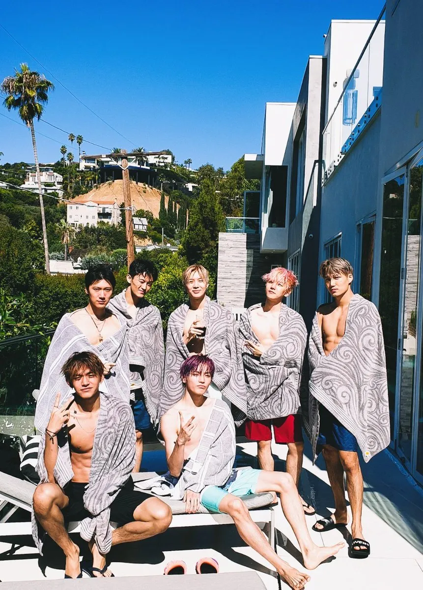 SuperM © instagram.com/superm