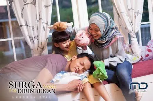 Salah satu adegan 'SURGA YANG TAK DIRINDUKAN' © MD Pictures