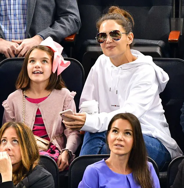 Suri kini sudah 11 tahun! © Shutterstock/dailymail.co.uk