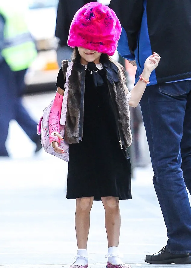 Suri Cruise @ dailymail.co.uk