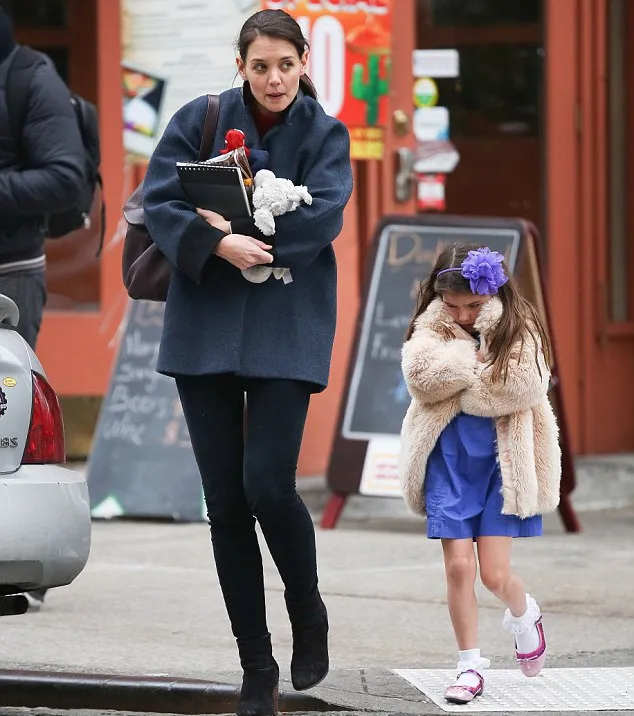 Katie Holmes - Suri Cruise @ dailymail.co.uk