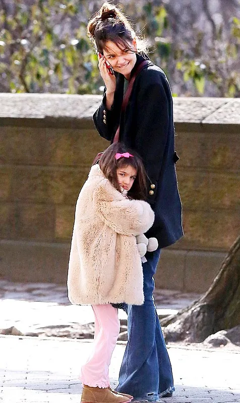 Suri Cruise @ dailymail.co.uk