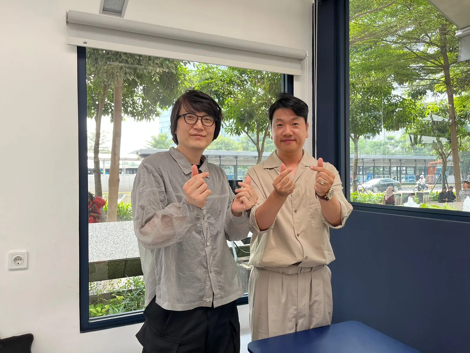 Sutradara Lim Jae Wan & PD Park Jin Hyuk saat mengunjungi Jakarta © KapanLagi.com/Mita Anandayu