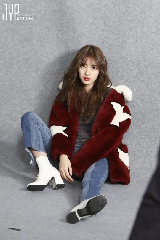 Suzy Miss A dalam foto pemotretan yang dianggap nggak layak rilis. ©JYP Entertainment