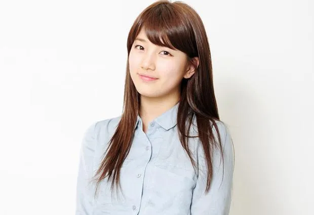 Suzy siap menonton konser Avril Lavigne. ©soompi.com