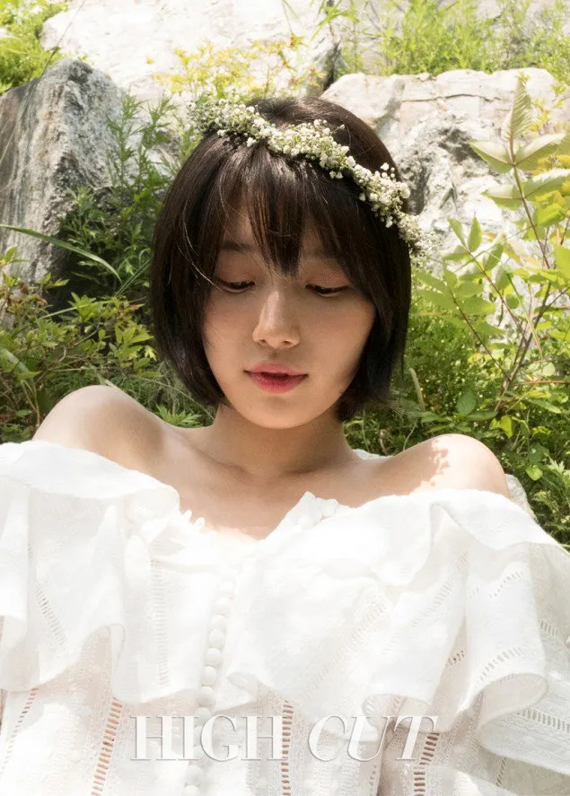 Suzy mengaku jadi lebih feminin karena drama barunya WHILE YOU WERE SLEEPING. © High Cut