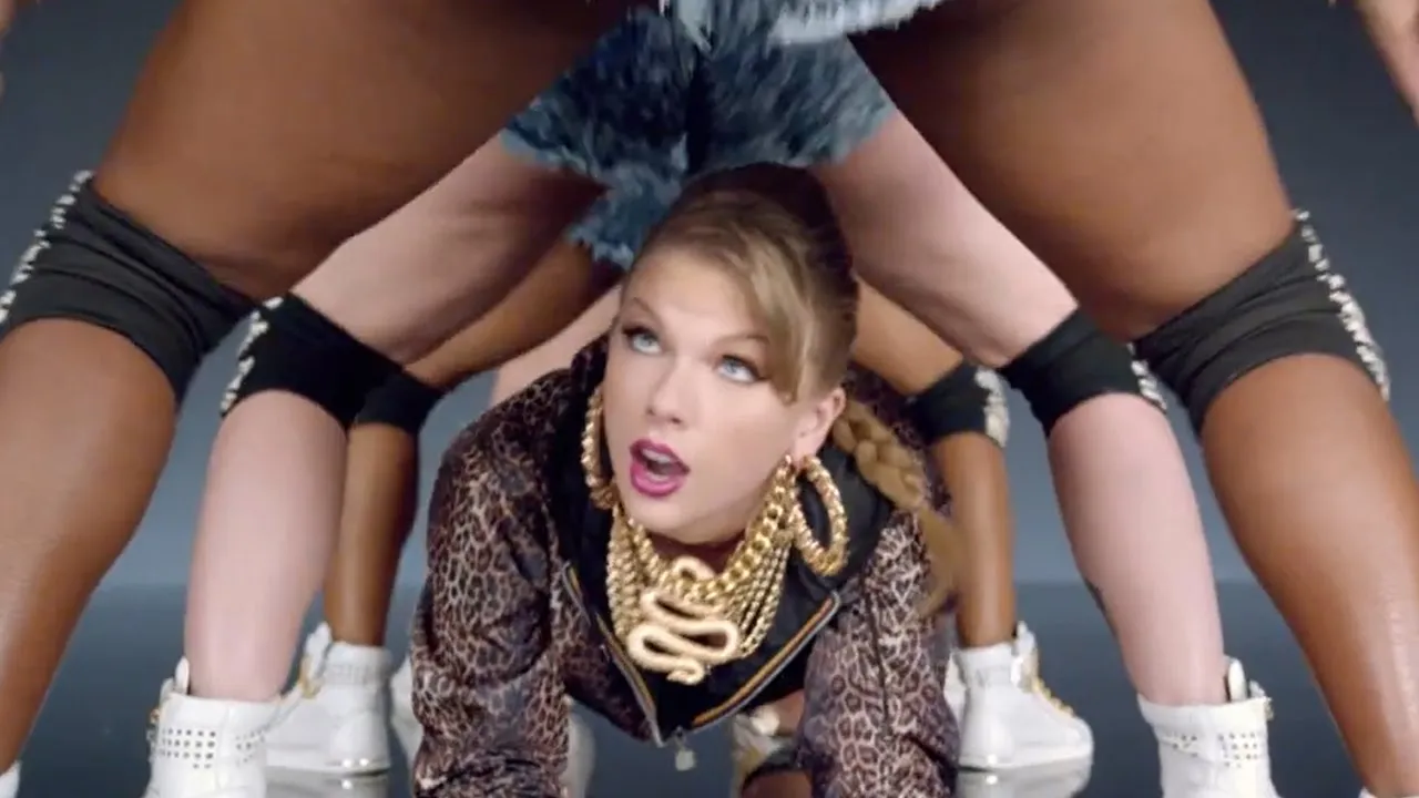 Swift di klip 'Shake It Off' / © Youtube