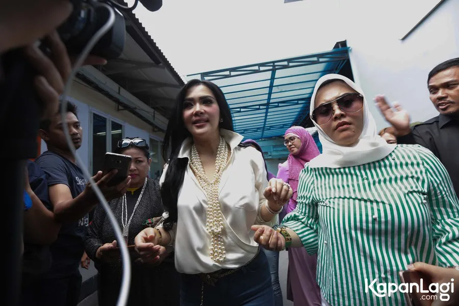 Membantah diendorse first travel, Syahrni mengakui ada kerjasama. ©KapanLagi.com/Budy Santoso