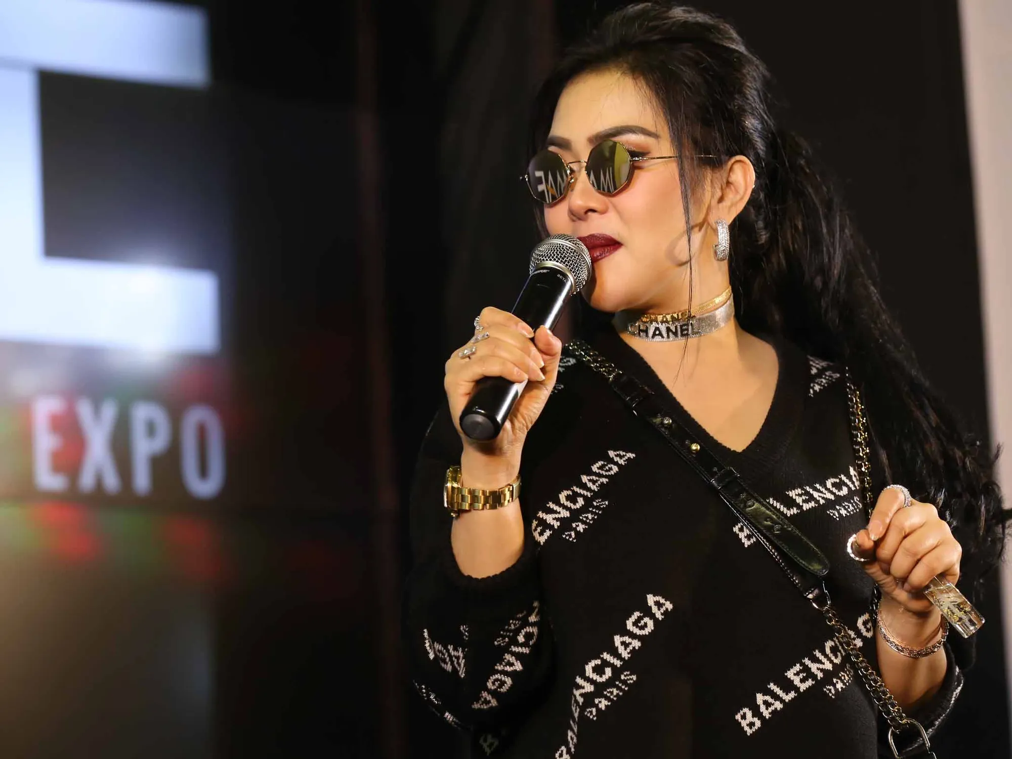 Syahrini harus menghadapi kasus terkait first travel. ©KapanLagi.com/Bayu Herdianto