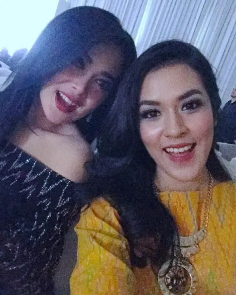 Syahrini - Raisa, siapa yang lebih cantik? © instagram.com/princessyahrini