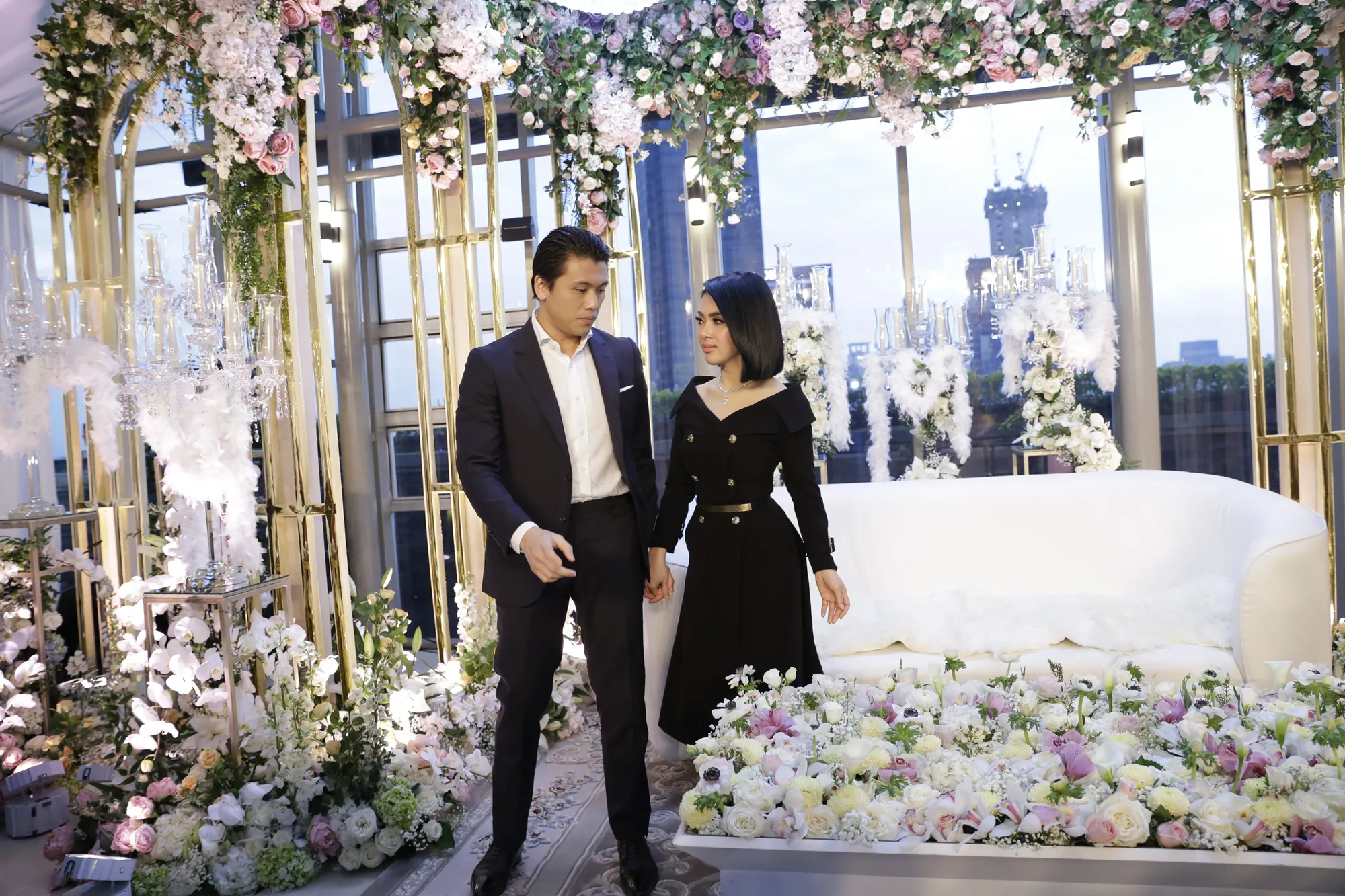 Syahrini & Reino Barack © Kapanlagi/Agus Apriyanto