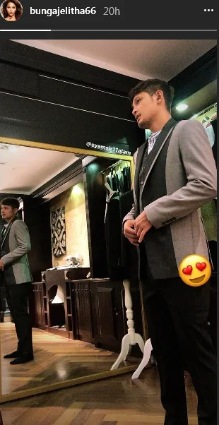 Bunga pamer foto Syamsir pakai jas ©instagram/bungajelitha66