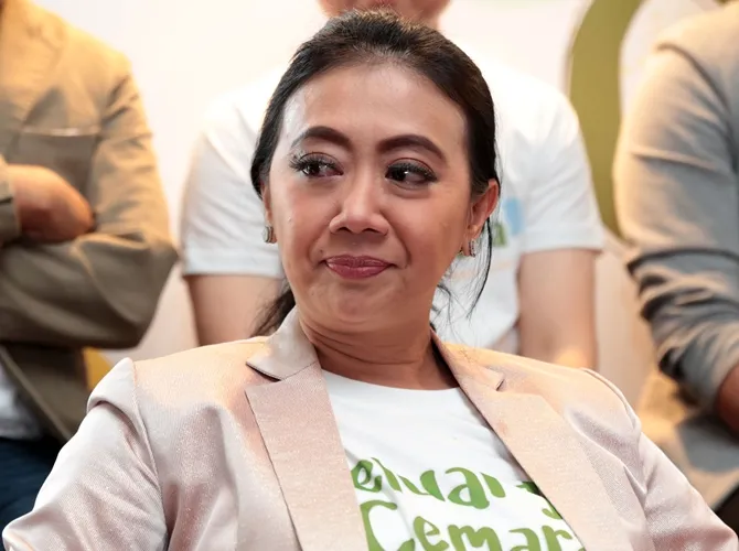 Asri Welas mengaku tidak ribet kala harus bekerja sembari mengurus anak. © KapanLagi.com/Muhammad Akrom Sukarya