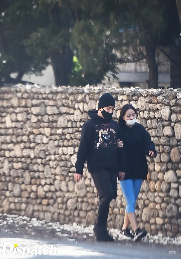 Taeyang Big Bang dan Min Hyo Rin saat terungkap pacaran 2015 lalu. source: Dispatch.co.kr