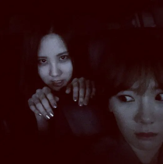 Seohyun dan Taeyeon Girls Generation @soompi.com