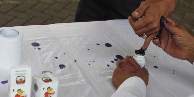 Celup Tinta © Merdeka