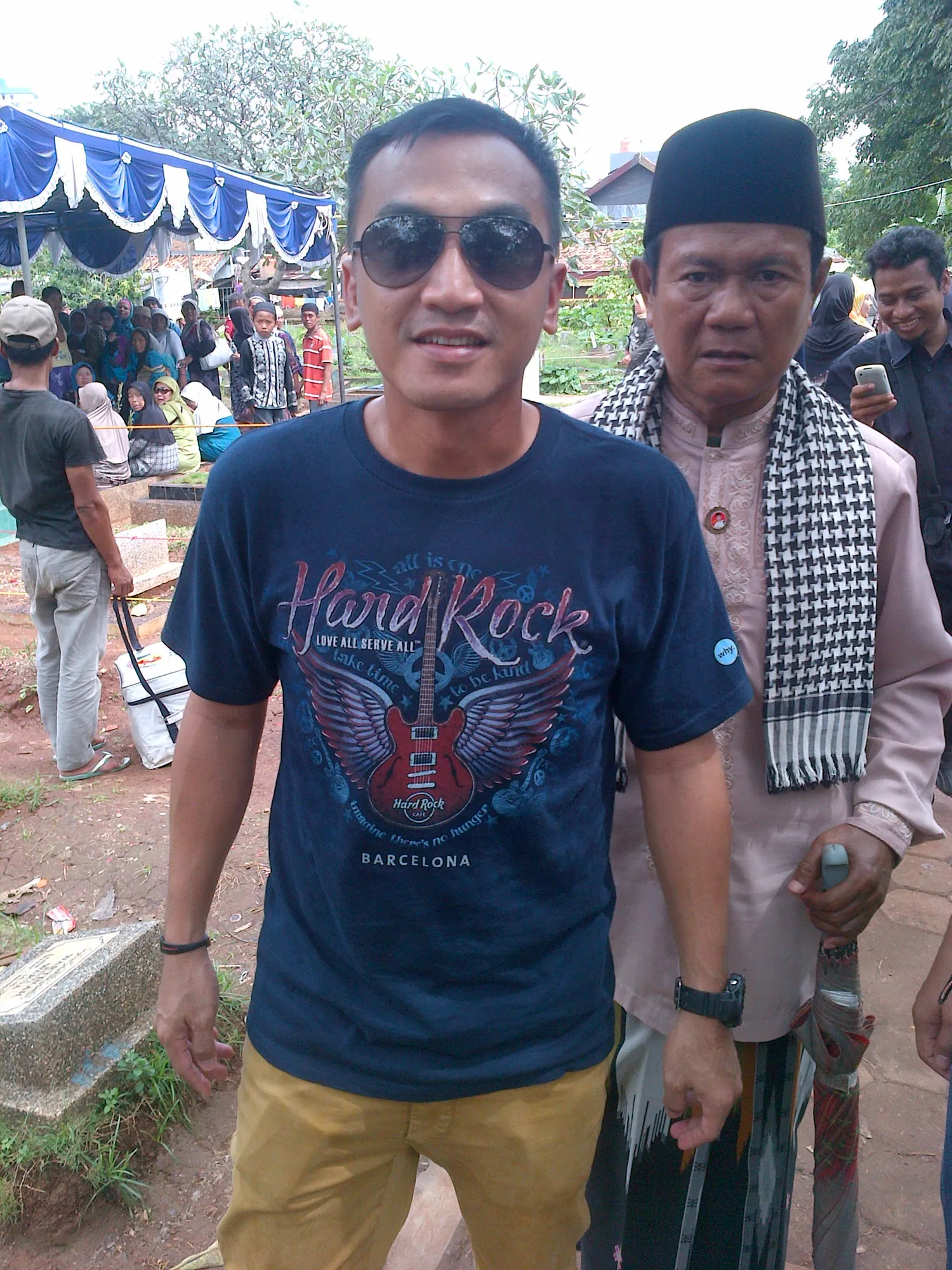 Rico Ceper di TPU Bivak, Makam Uje Foto:Kapanlagi.com/Hendra