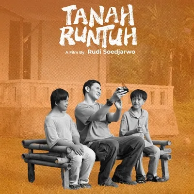 'TANAH RUNTUH' Segera Tayang, Angkat Kisah Dua Anak Mencari Ibunya di Tengah Kerusuhan