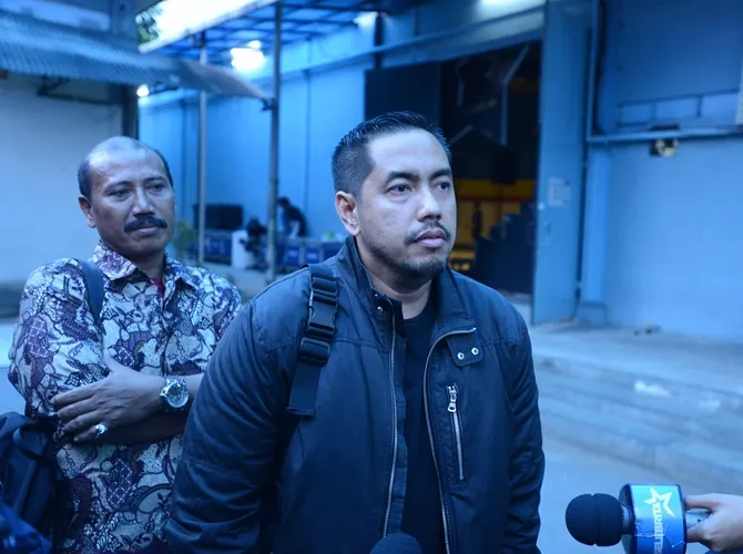 Kuasa Hukum Taqy Malik menyebut Sunan Kalijaga hanya mencari-cari kesalahan Taqy Malik. © KapanLagi.com/Bayu Herdianto