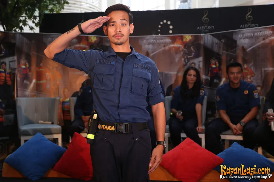 Tarra Budiman membantah managernya Vera mengontrol keluarga almarhum. ©KapanLagi.com®/Budy Santoso