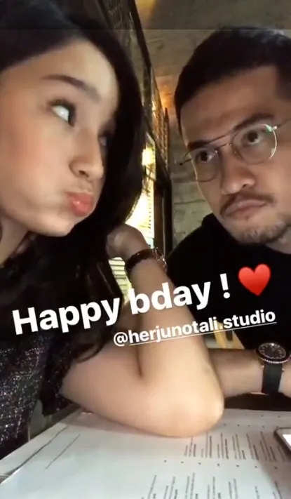 Tatjana dan Junot bersama di ulang tahun sang aktor © instagram.com/tatjanasaphira