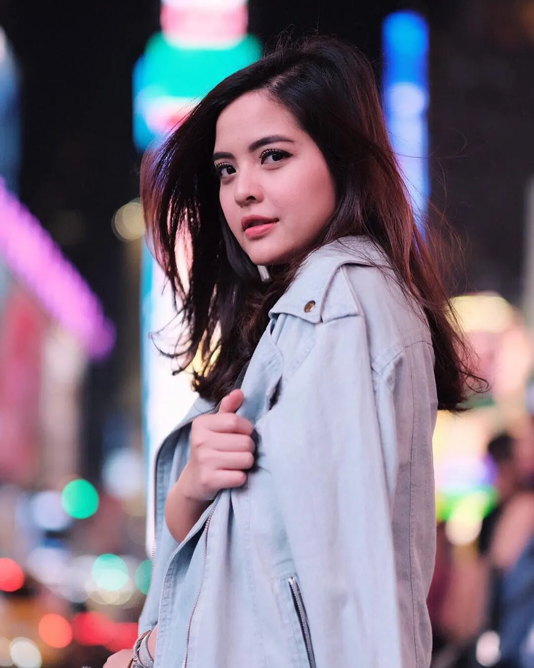 Tasya Kamila merupakan mantan bintang cilik yang tumbuh dengan gaya yang kece. /©instagram.com/tasyakamila